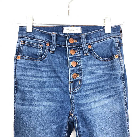 Madewell 10” High Rise Skinny Crop Jeans Button - Picture 3 of 10